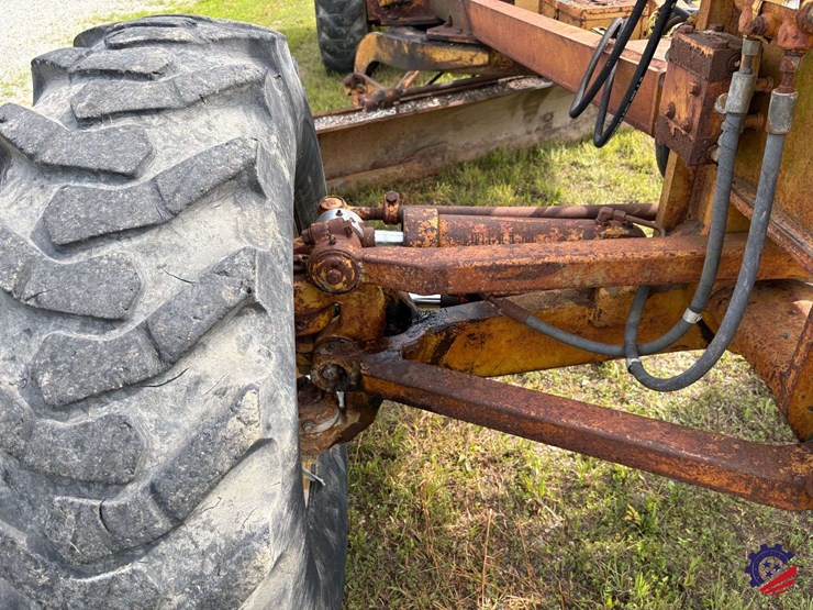 caterpillar-130g-image-27