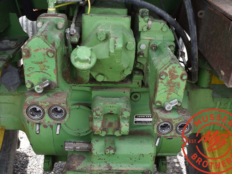 1979-john-deere-4440-image-30
