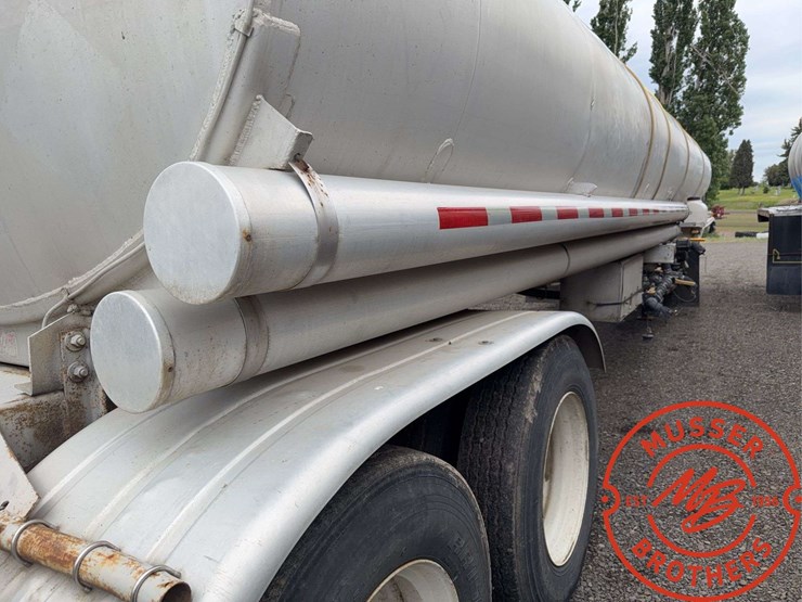 1979-fruehauf-trailer-image-12