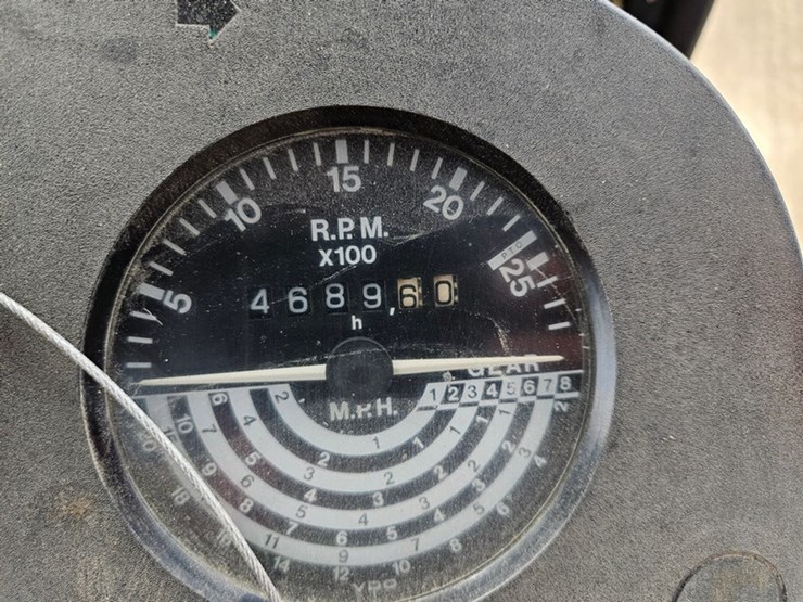 john-deere-2950-image-31