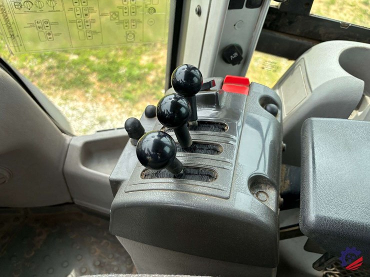 2019-volvo-l70h-image-87