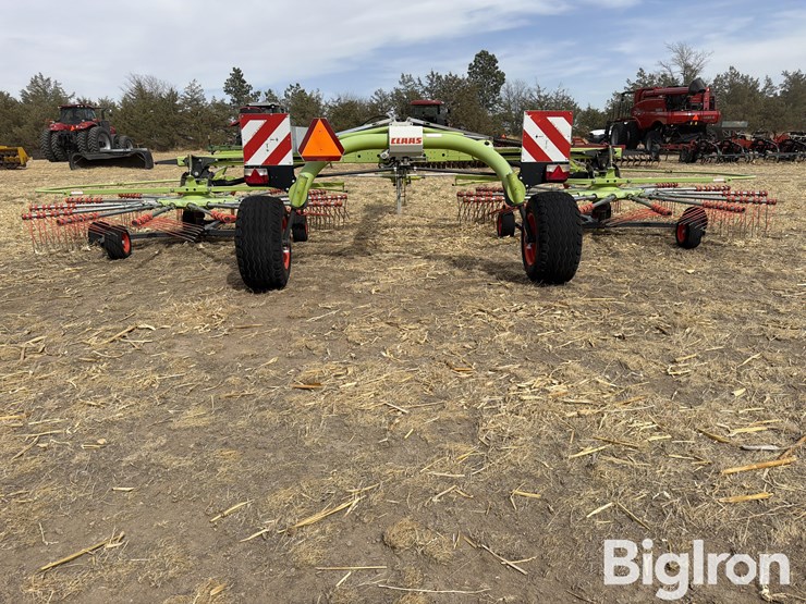 2015-claas-liner-2900-image-6