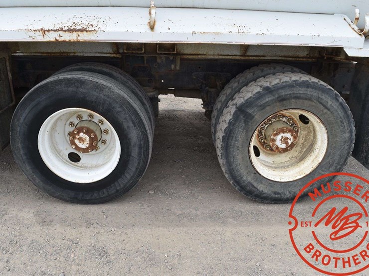 1992-western-star-3864s-image-23
