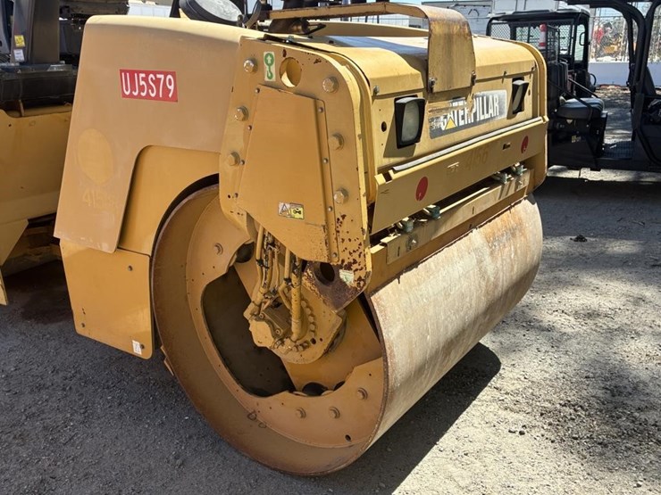 2009-caterpillar-cb-434d-image-7