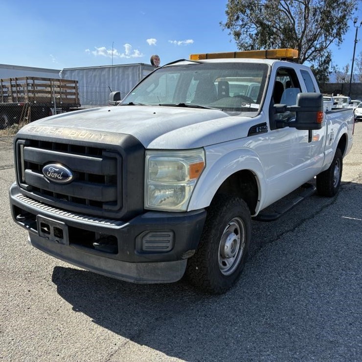 2011 FORD F250 SD