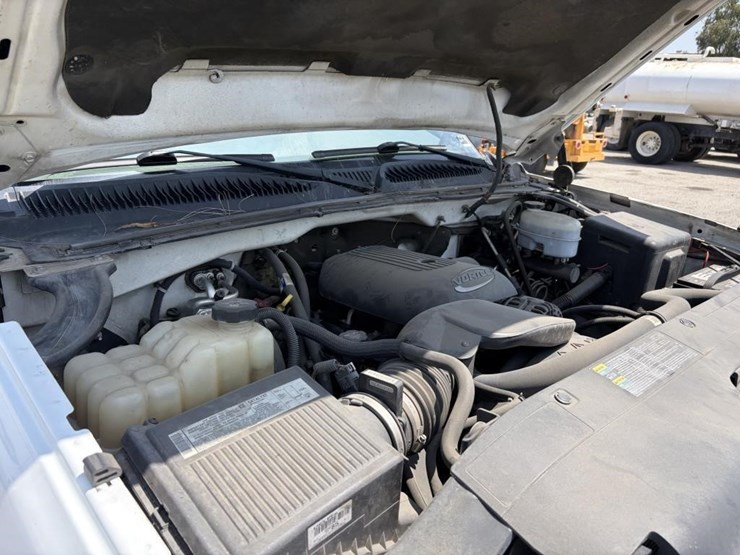 2006-chevrolet-2500hd-image-6