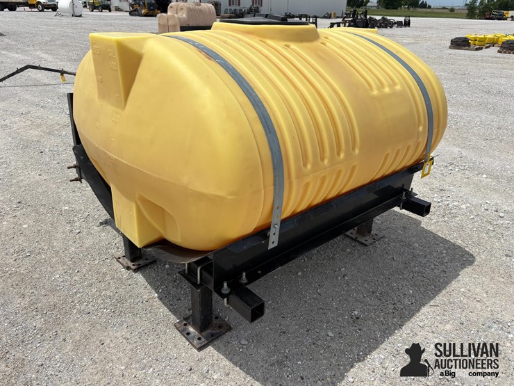 john-deere-2210-image-3