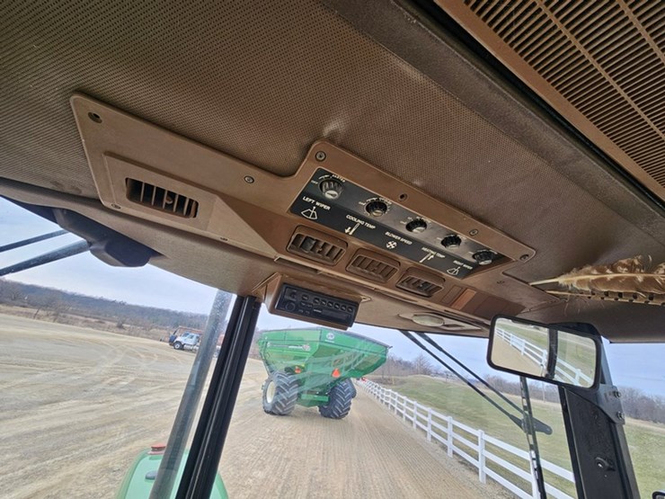 john-deere-2950-image-34