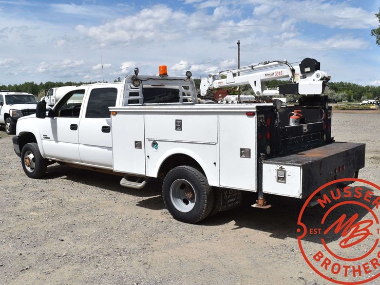 2006-chevrolet-3500-image-5
