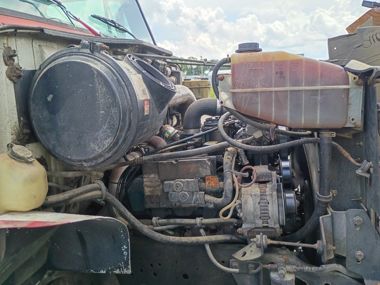 2000-international-4700-image-29