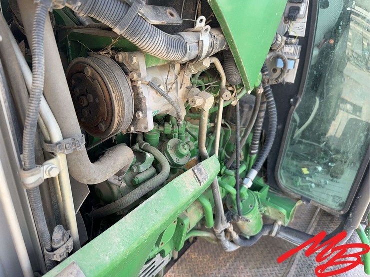 2017-john-deere-5090gn-image-22