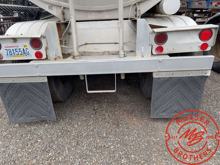 1979-fruehauf-trailer-image-10