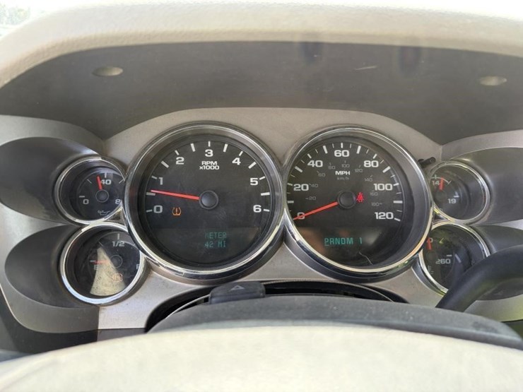 2012-gmc-2500hd-image-15