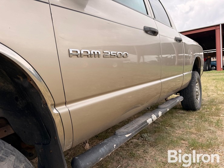 2004-dodge-ram-2500-image-10