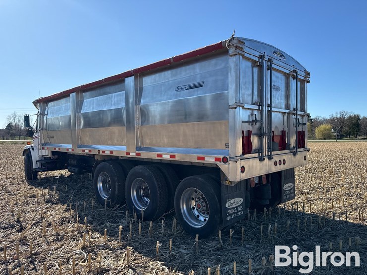 1996-freightliner-fl80-image-7