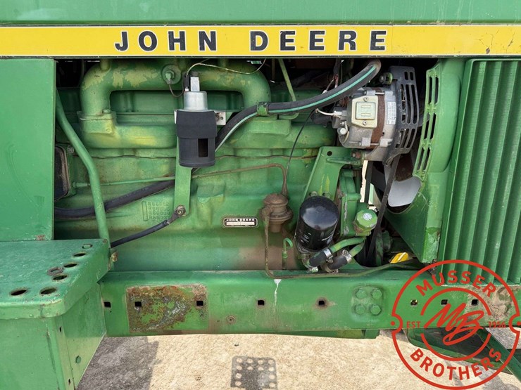 1975-john-deere-4030-image-11