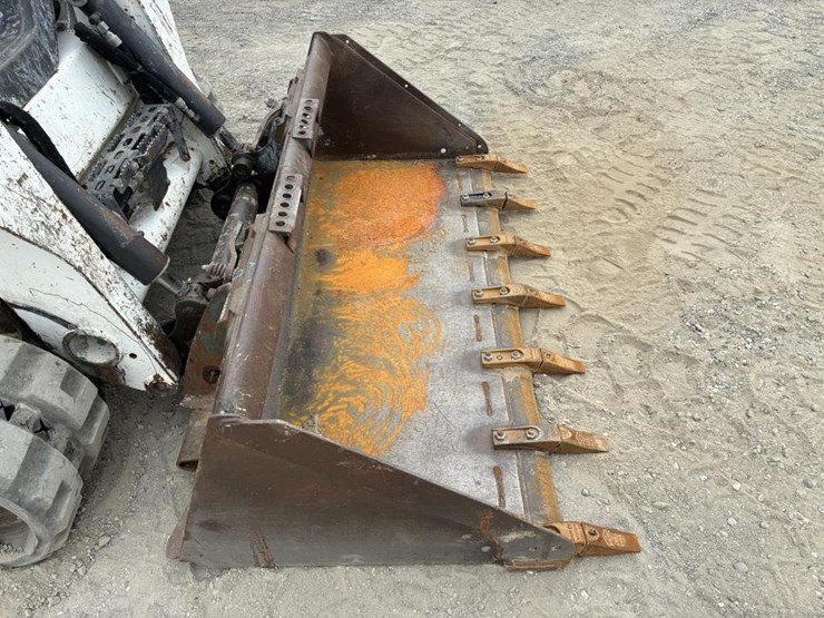 2020-bobcat-t590-image-6