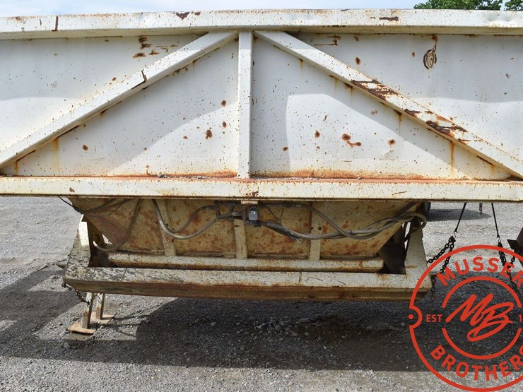 1980-clement-dump-trailer-image-10