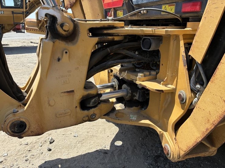 2008-caterpillar-430e-image-10