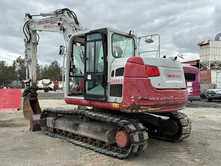2018-takeuchi-tb2150-image-4