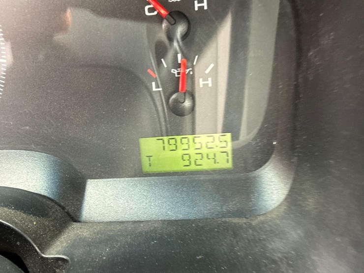 2005-ford-f150-image-14