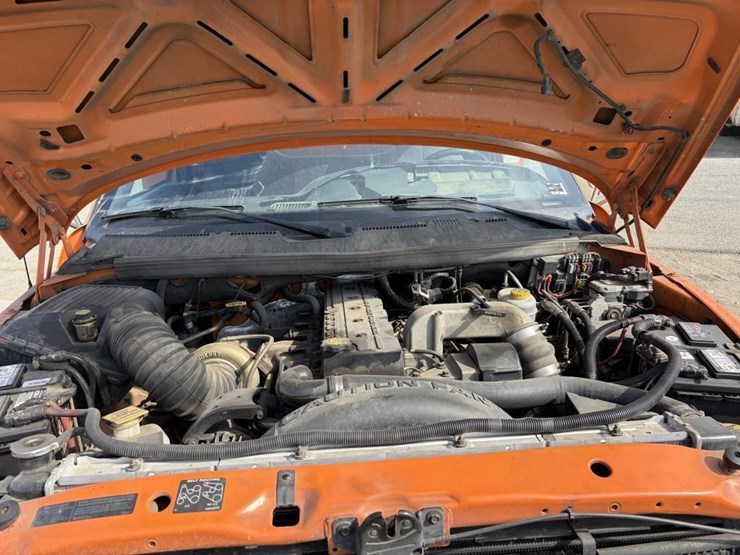 2001-dodge-ram-3500-image-9