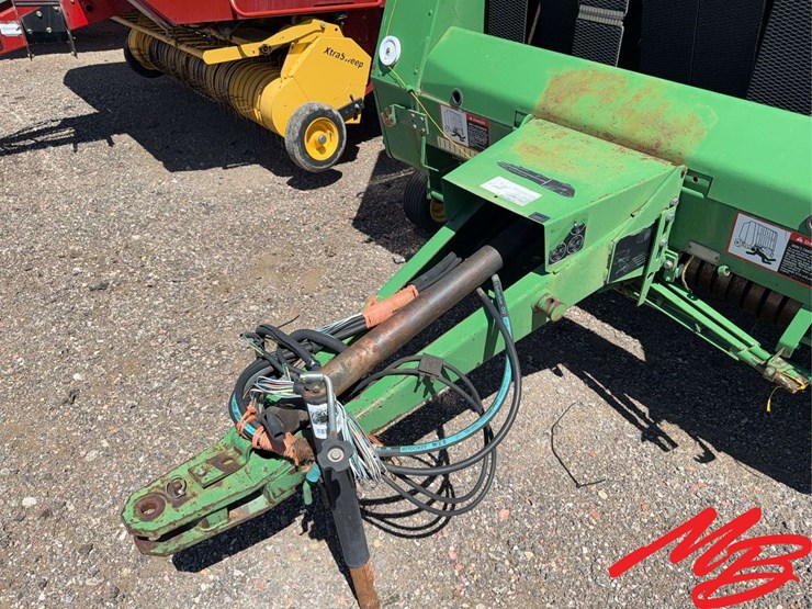 john-deere-566-image-9