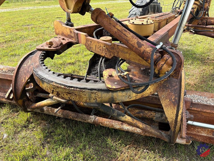 caterpillar-130g-image-78