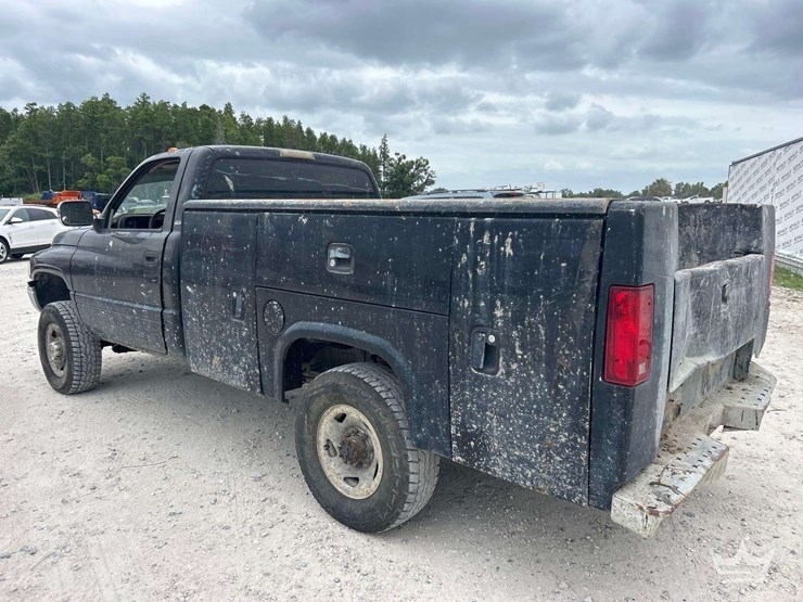 1995-dodge-ram-4x4-service-truck-image-4