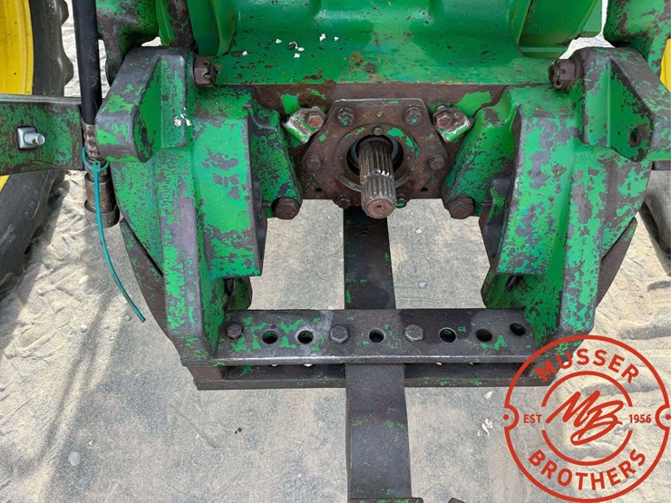 1988-john-deere-4850-image-40