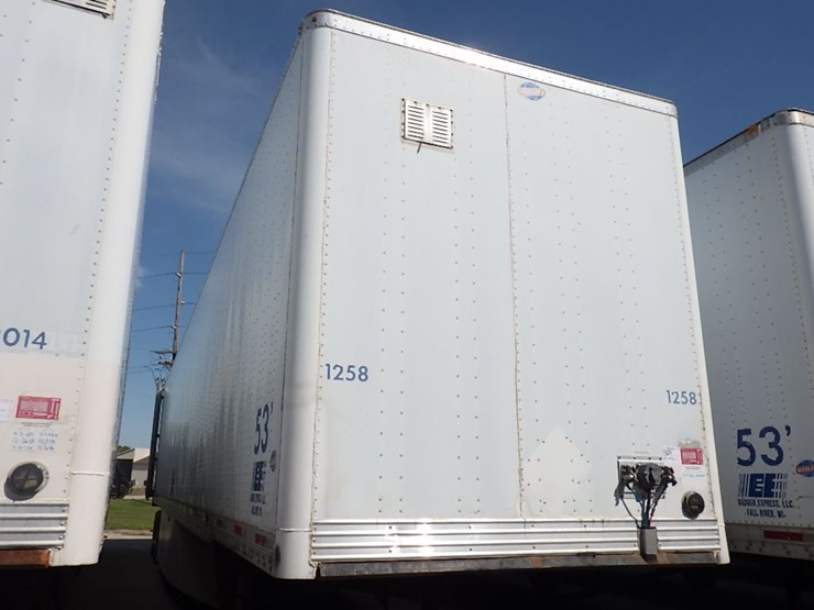 2005-utility-4000d-x-image-4