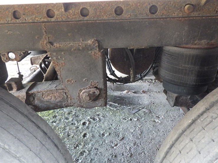 2005-utility-4000d-x-image-13