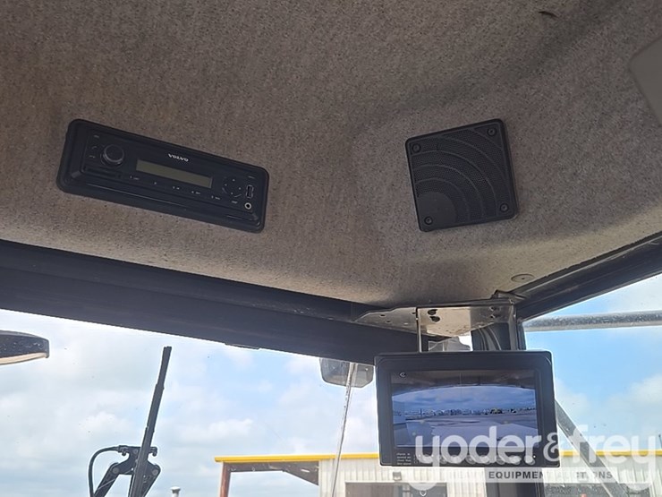 2020-volvo-a25g-image-48