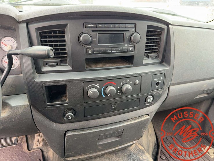 2008-dodge-ram-2500-image-29