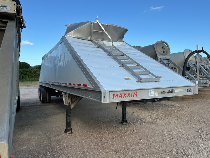 2024-maxxim-40-ft-image-3