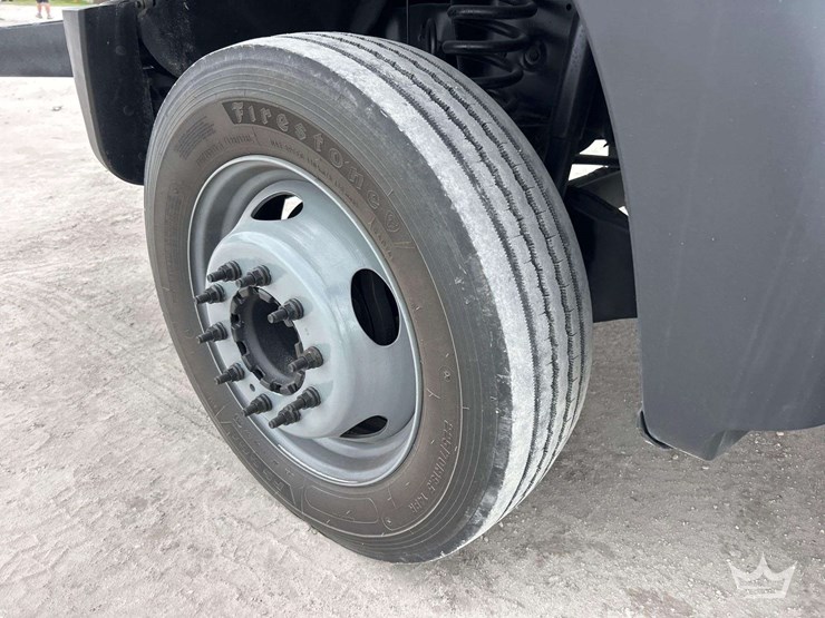 2016-ford-f550-image-37