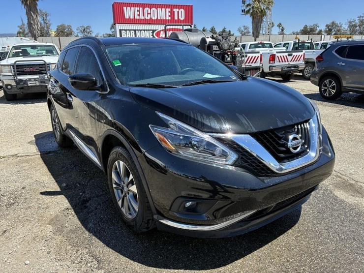 2018-nissan-murano-image-2