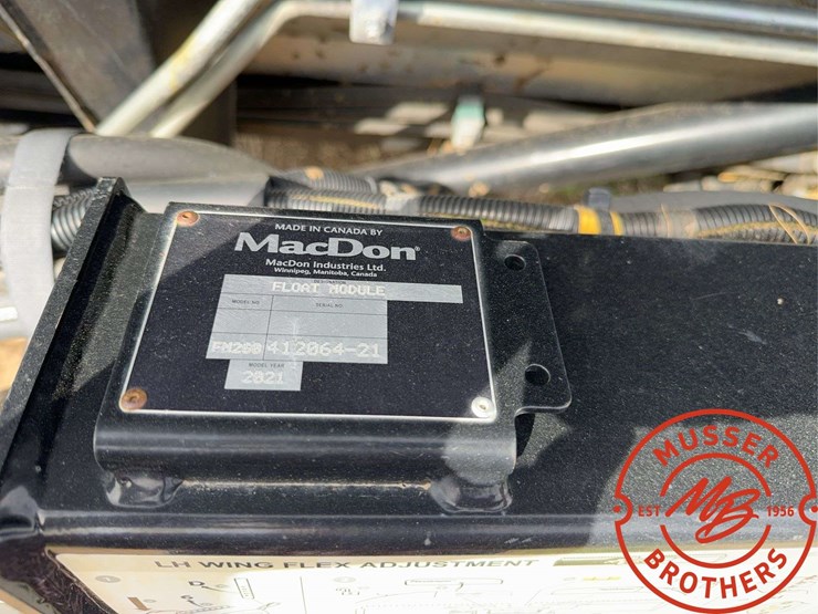 2021-mac-don-fd245-image-24