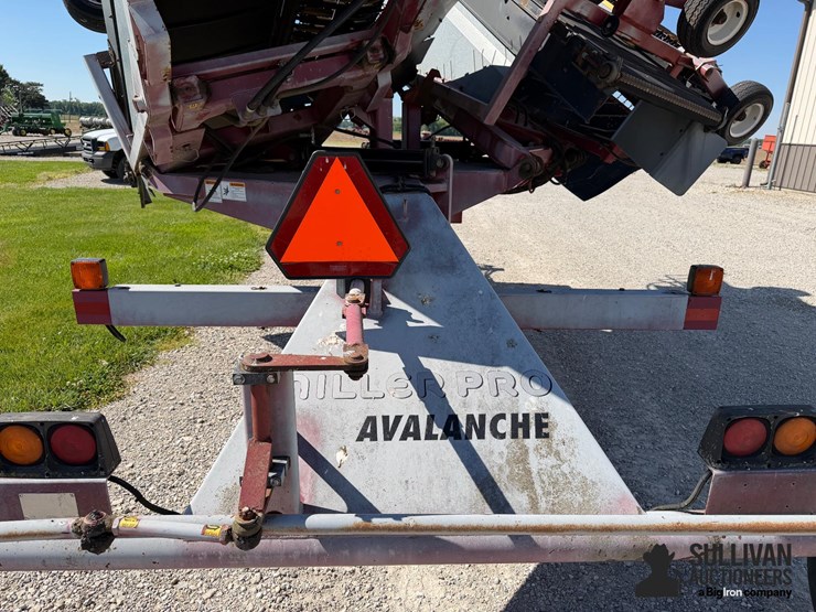 miller-pro-avalanche-1416-image-15