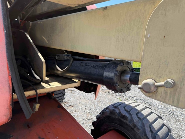 2007-jlg-450aj-image-10
