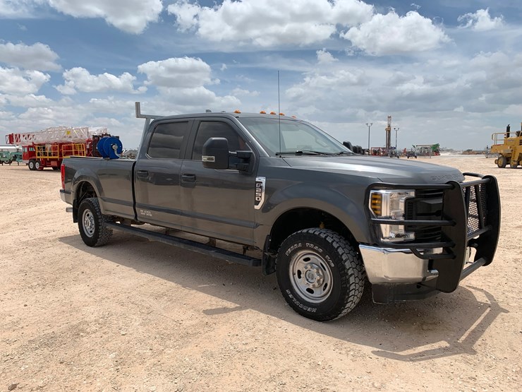 2018-ford-f250-image-6