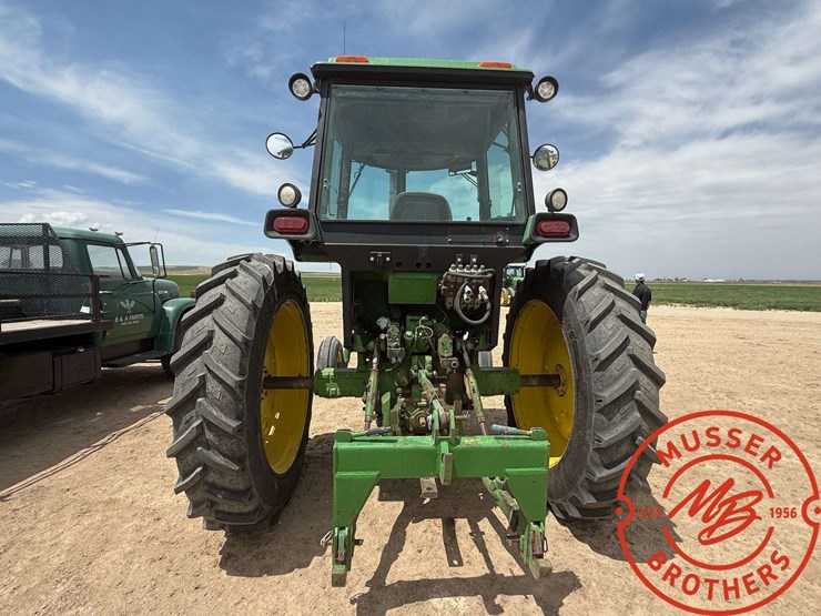 1981-john-deere-4440-image-5