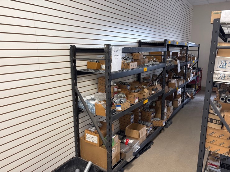 #4005-•-three-shelving-sections-image-3