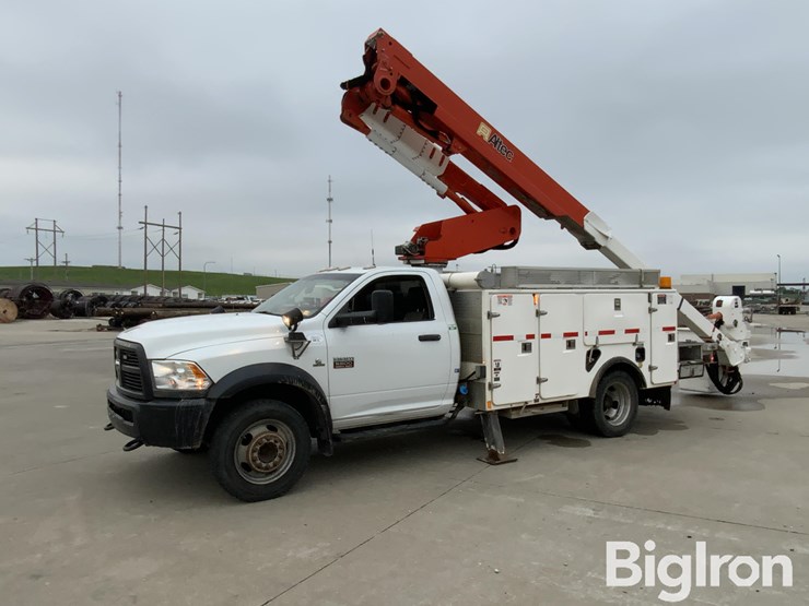 2012-dodge-ram-5500-image-1
