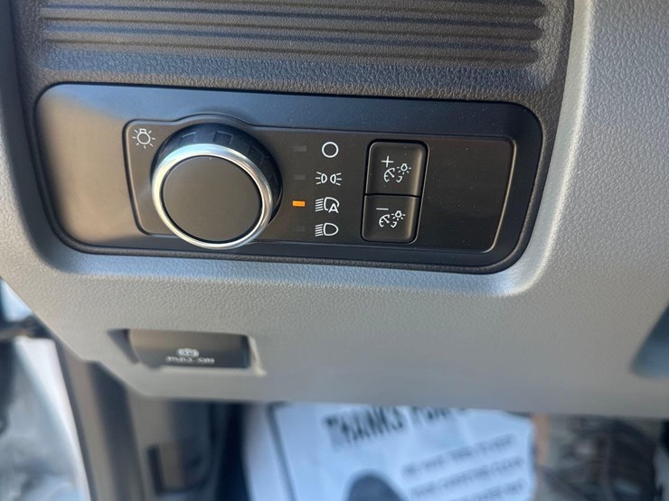 2026-ford-f550-xl-image-59