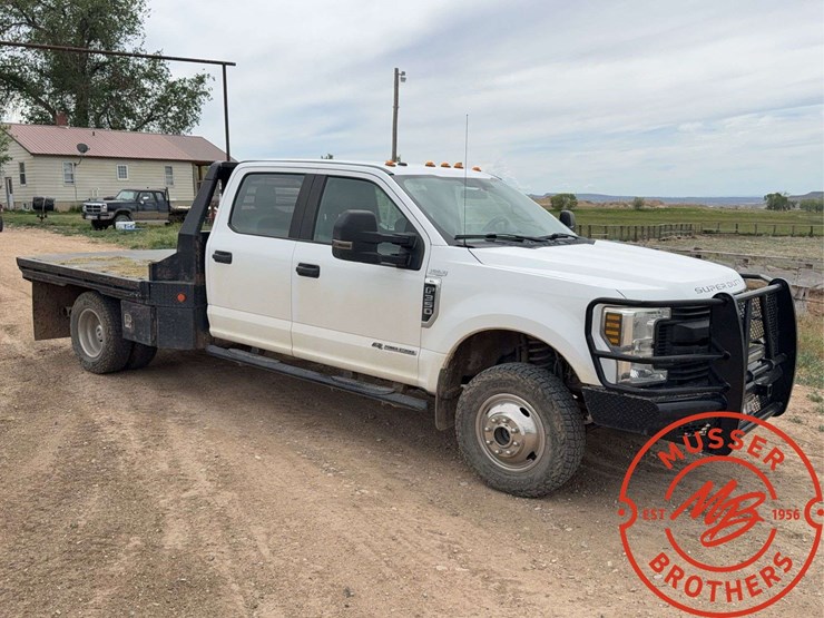 2019-ford-f350-image-8