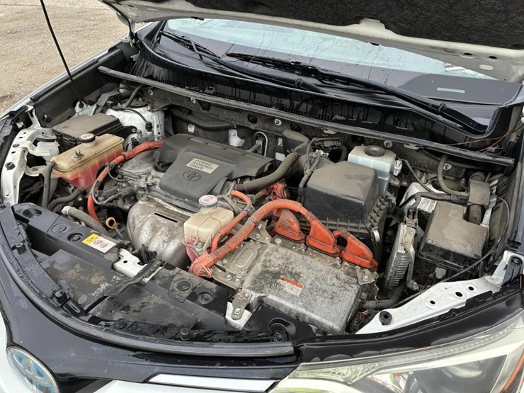 2018-toyota-rav4-image-7