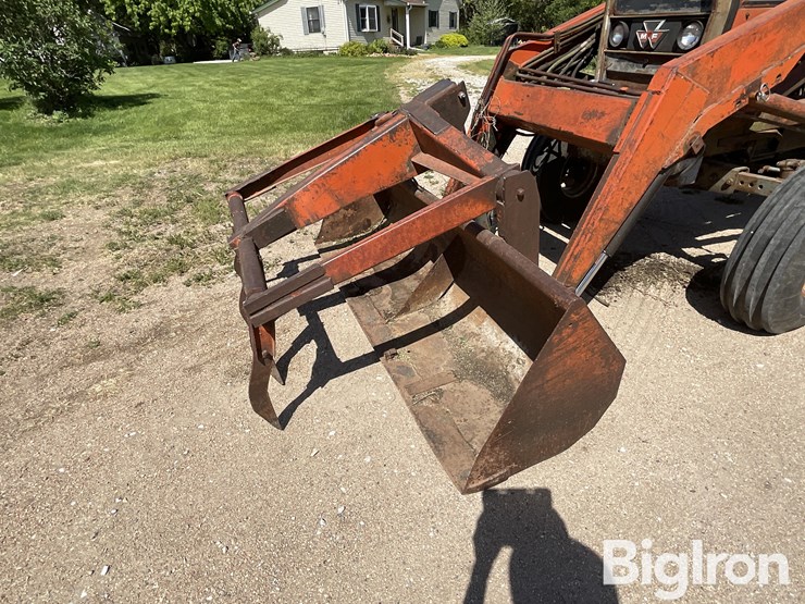 massey-ferguson-1135-image-9