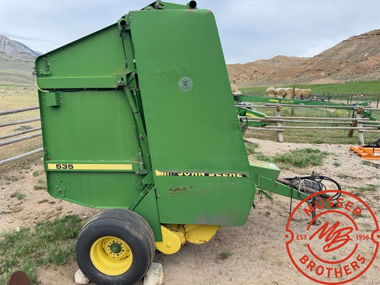 john-deere-535-image-4
