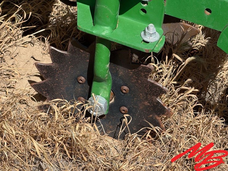john-deere-7100-image-8